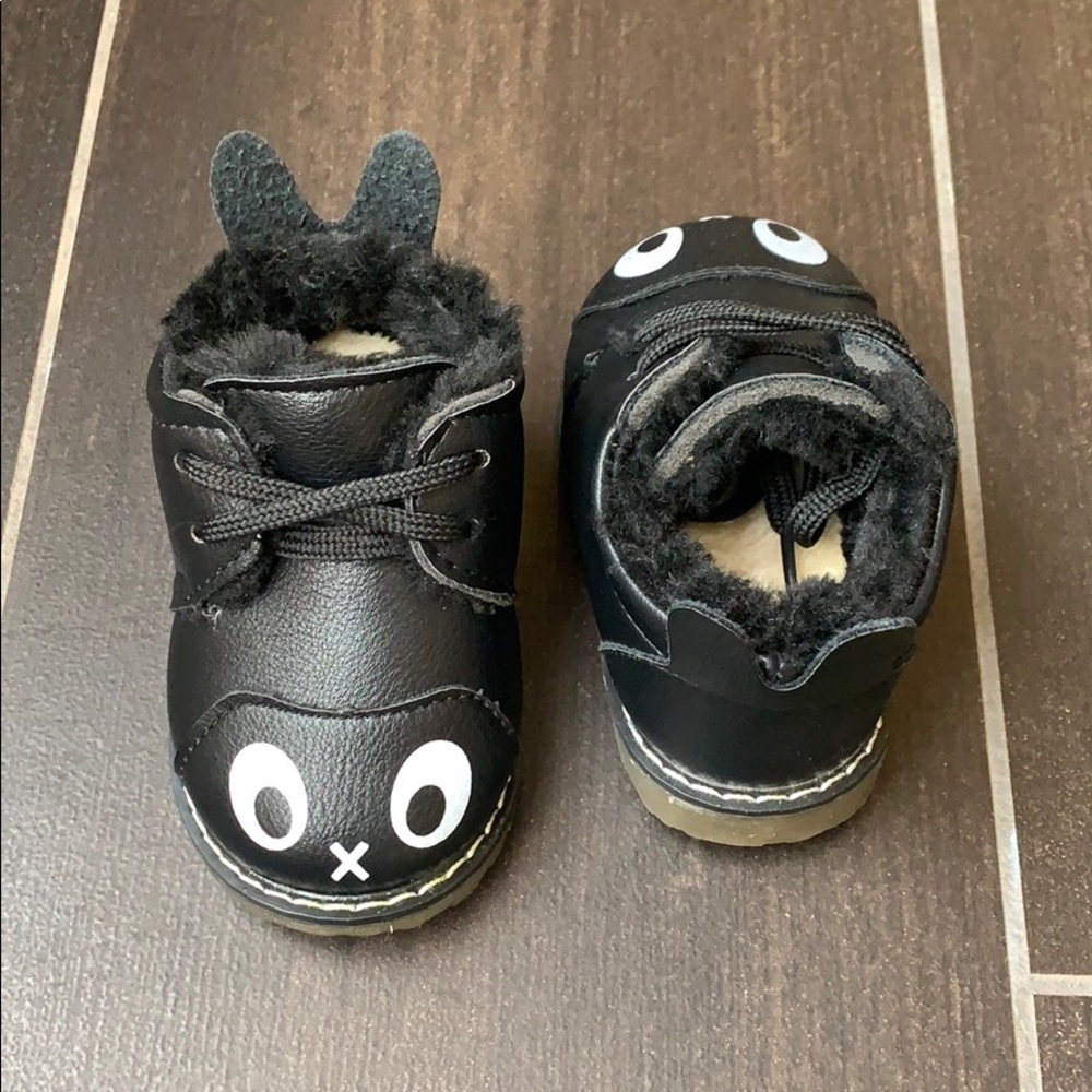 Baby shoes